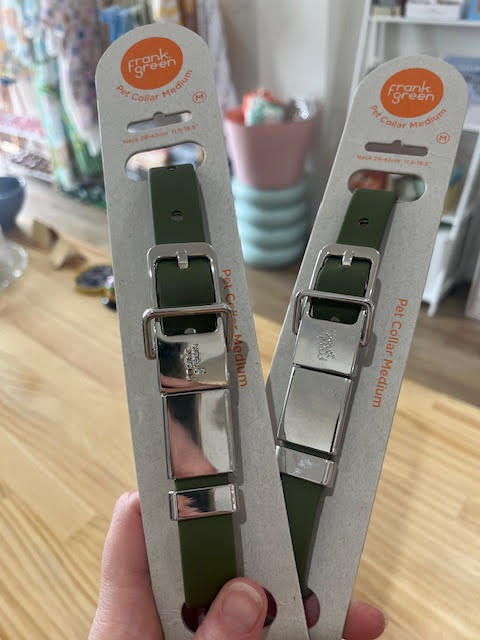 Frank Green Pet Collar Medium