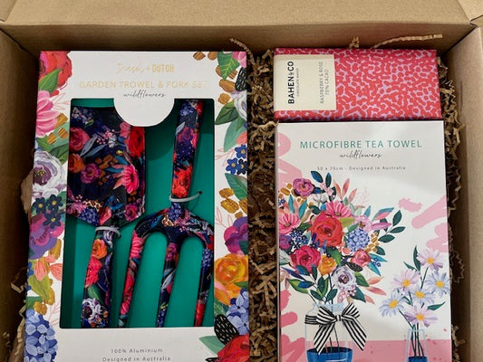 Elegant Gardeners’ Gift Box