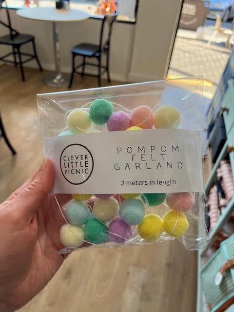 Clever Little Pom Poms
