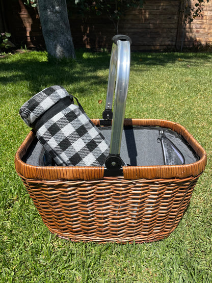 Picnic Rug - Checkers